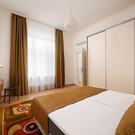 Boho Cosy Pest Apartment Budapest Bagian luar foto